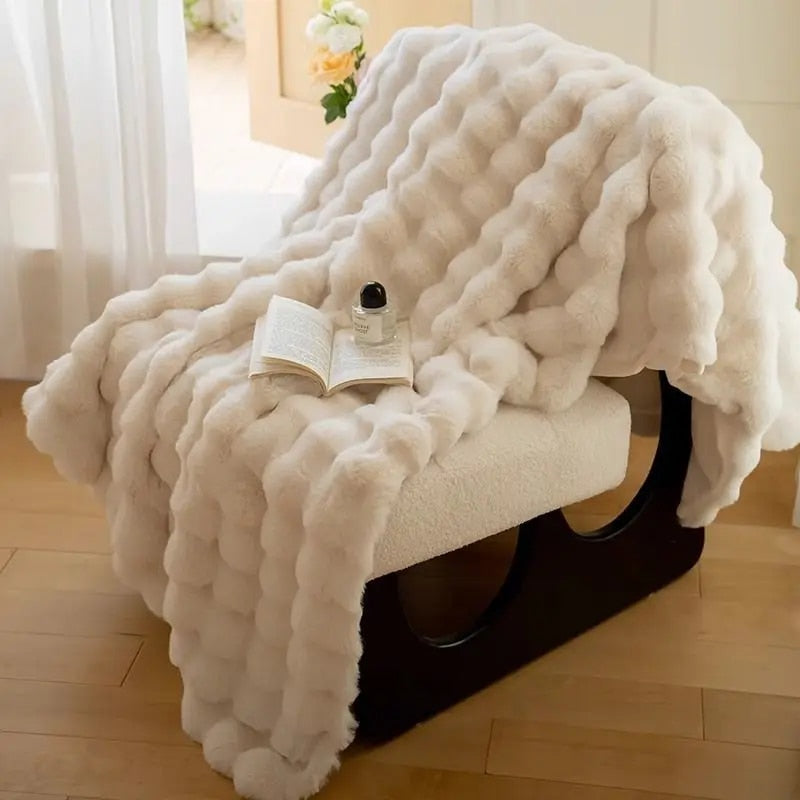 Faux Fur Throw Blanket Plush Soft Warm Decorative Blanket