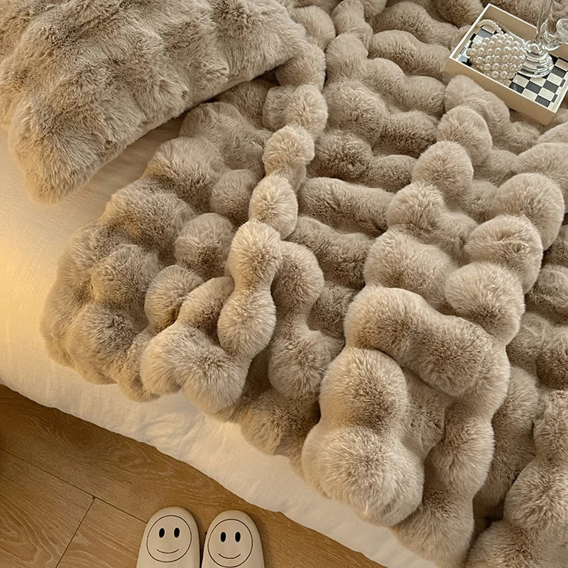 Faux Fur Throw Blanket Plush Soft Warm Decorative Blanket