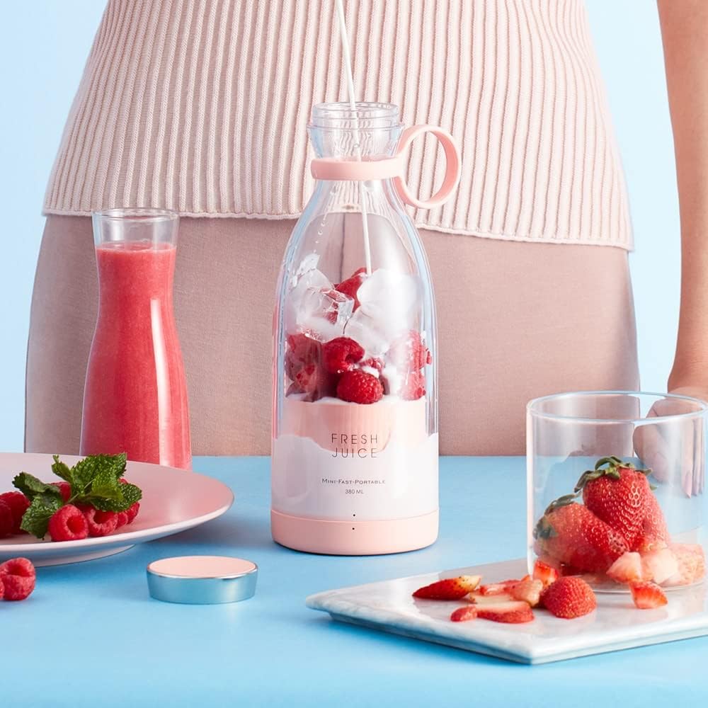 Personal Blender USB Rechargeable Portable Smoothie Mixer Bottle