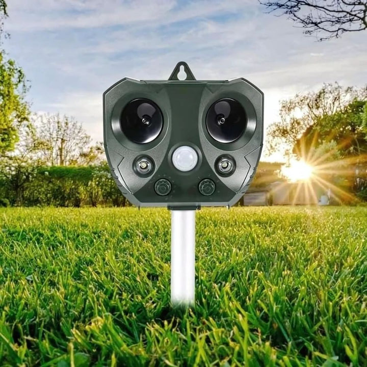 Ultrasonic Electronic Plug-In Pest Repeller Device